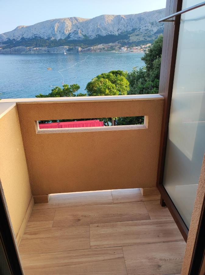 Apartments Krstulja Baška Екстериор снимка