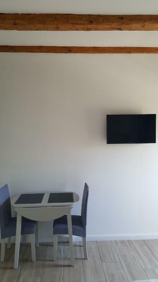 Apartments Krstulja Baška Екстериор снимка